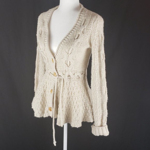 Anthropologie Sweaters - Anthropologie Sparrow cream cable knit ruffle card